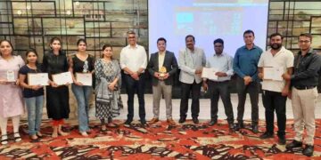 S P Arthvishva Bags the award as Top Corporate Agency in entire Pune region for HDFC Ltd