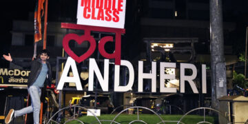 Identity of the middle-class boy revealed! It’s cola ad fame lad, Prit Kamani, who has painted the town with a middle-class hue and hijacked love!