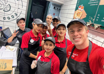 California Burrito celebrates its 10th anniversary/Birthday with Tacos for Rs 10