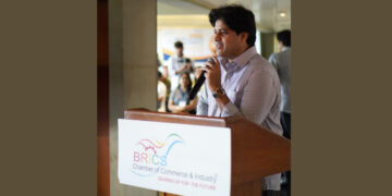 Shri Imran Pratapgarhi Highlights the Role of Political Leadership at BRICS CCI Young Leaders Summit 2.0: Leadership Dialogue